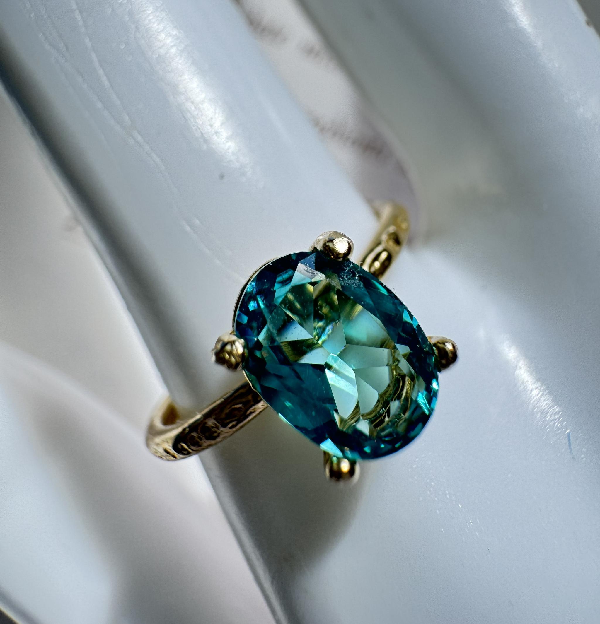 ネオンブルー リング制作キット｜初心者OK｜8×6mm パライバ ナノクリスタル｜真鍮フリーサイズ｜簡単ハンドメイド