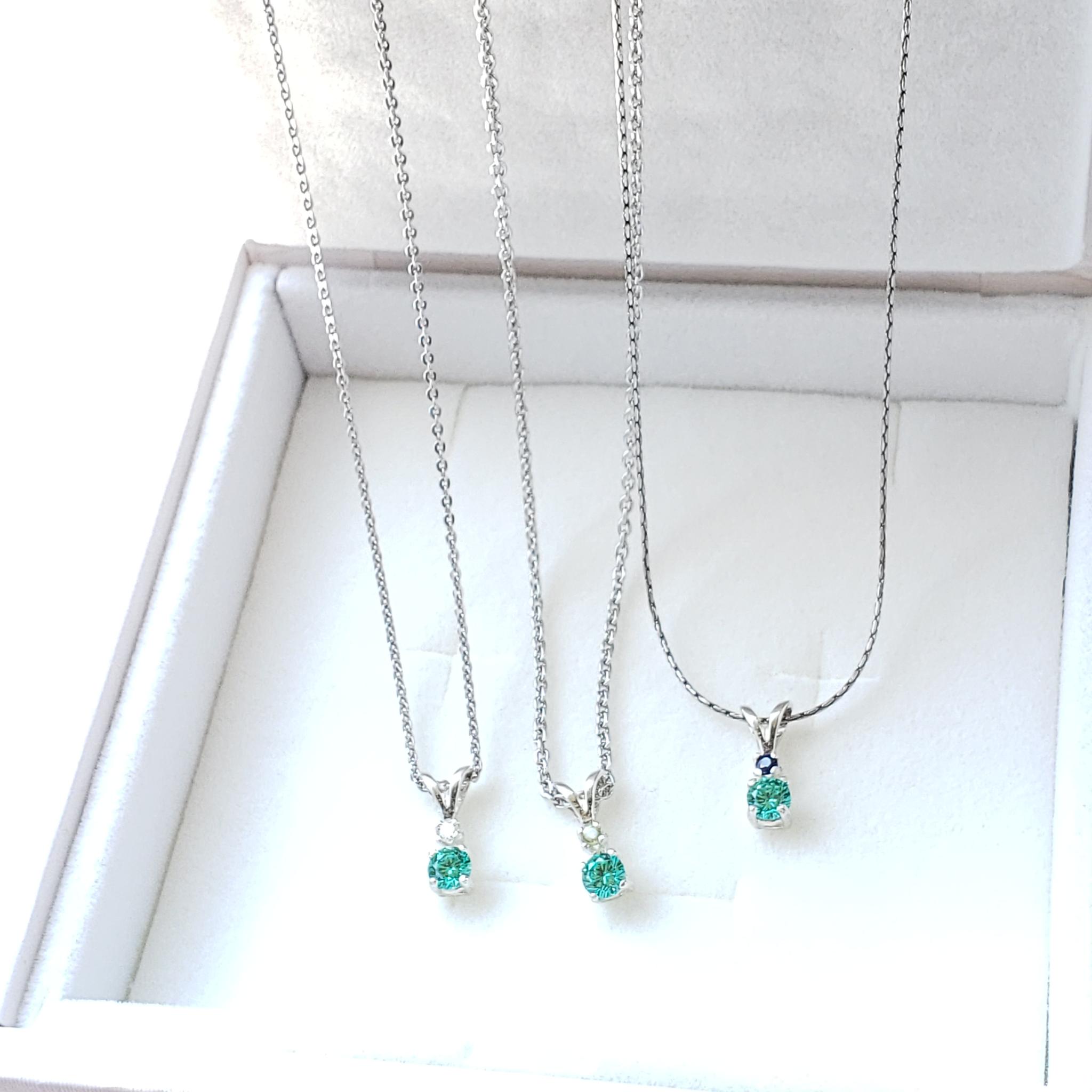 Avec petit éclat☆ 誕生石　シルバーネックレス 　奇跡の輝き　人工パライバトルマリン　4ｍｍ | 6枚目