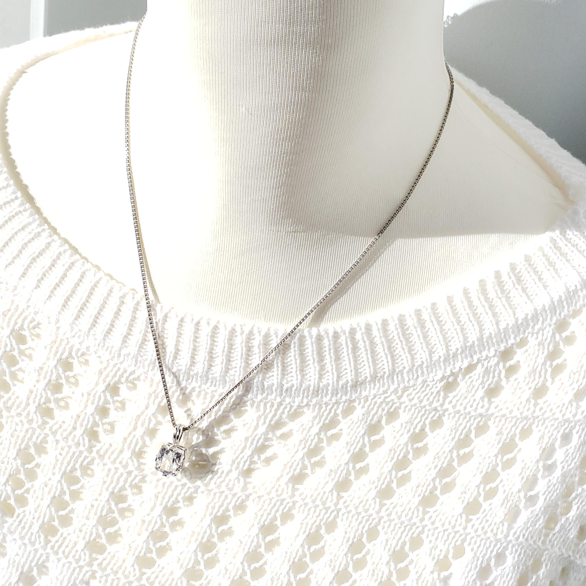 天然ホワイトトパーズ　スターリングシルバー製　ネックレス　7ｘ9ｍｍ　◇　Natural | 2枚目