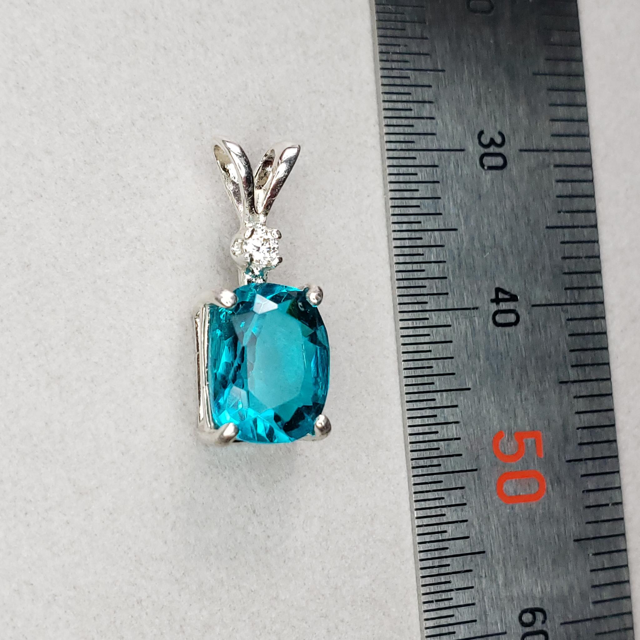 Avec petit ?clat☆　合成パライバトルマリン　小さなモアサナイト付　ネックレストップ　 合成石　シルバー製 | 7枚目