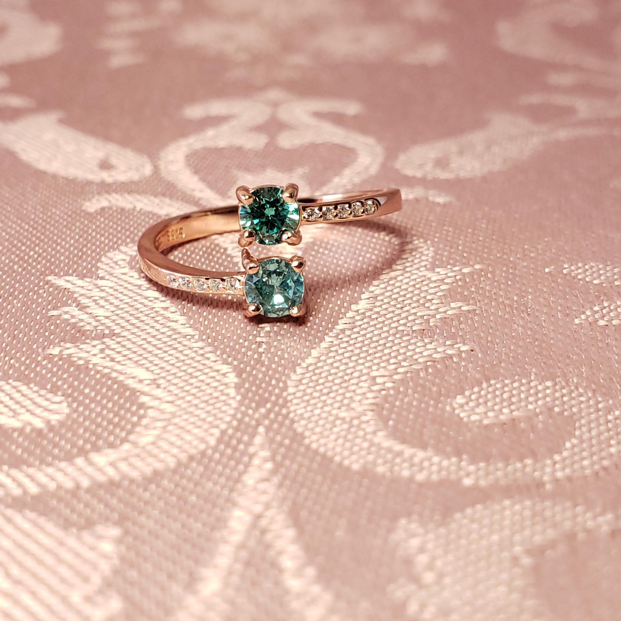 奇跡の輝き✨　パライバトルマリン 人工宝石  ダーク＆ライト　フォークリング　ローズカラー　スターリングシルバー