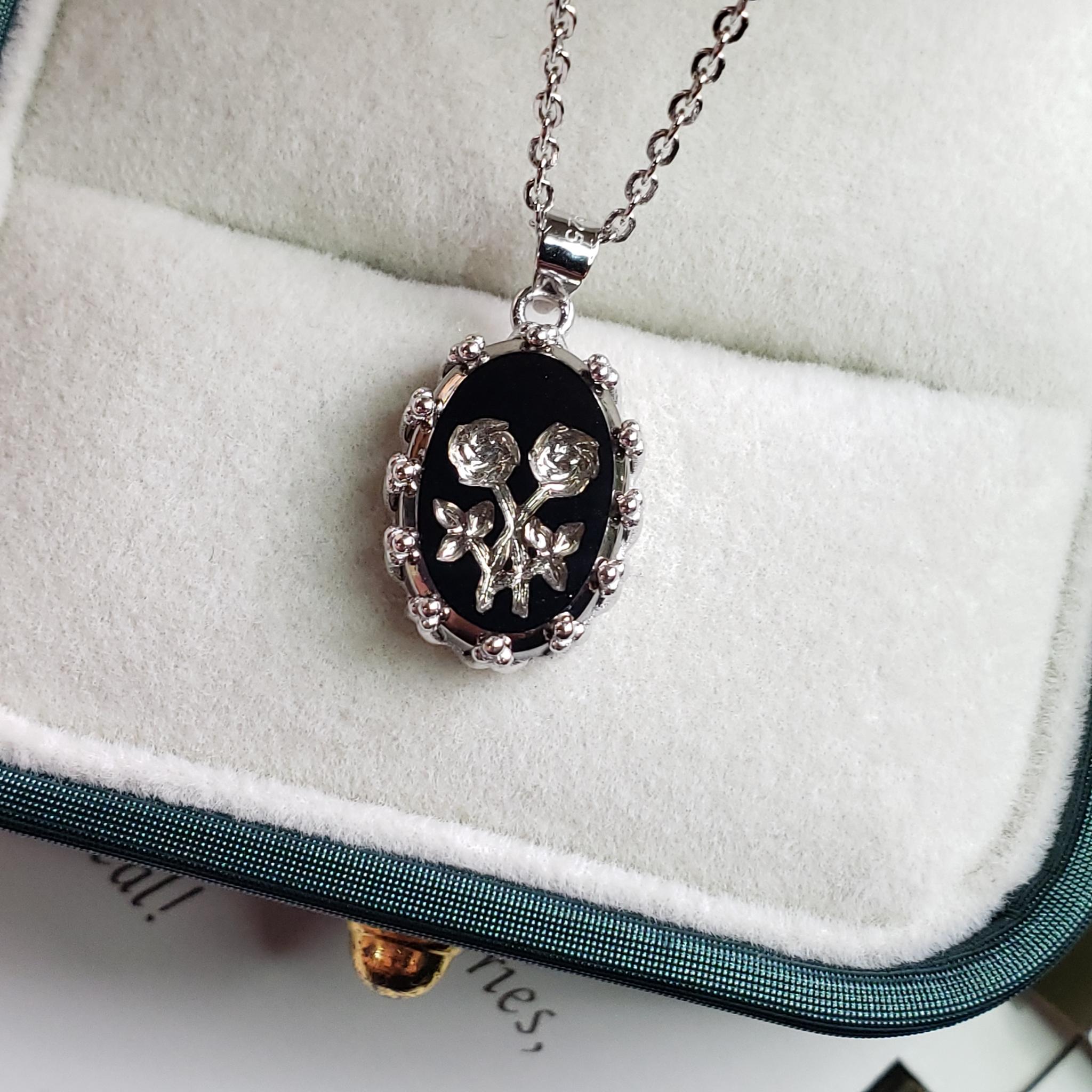 ヴィンテージガラス　West German　14ｘ10　内彫り　ローズ　シルバー　◇　Antique