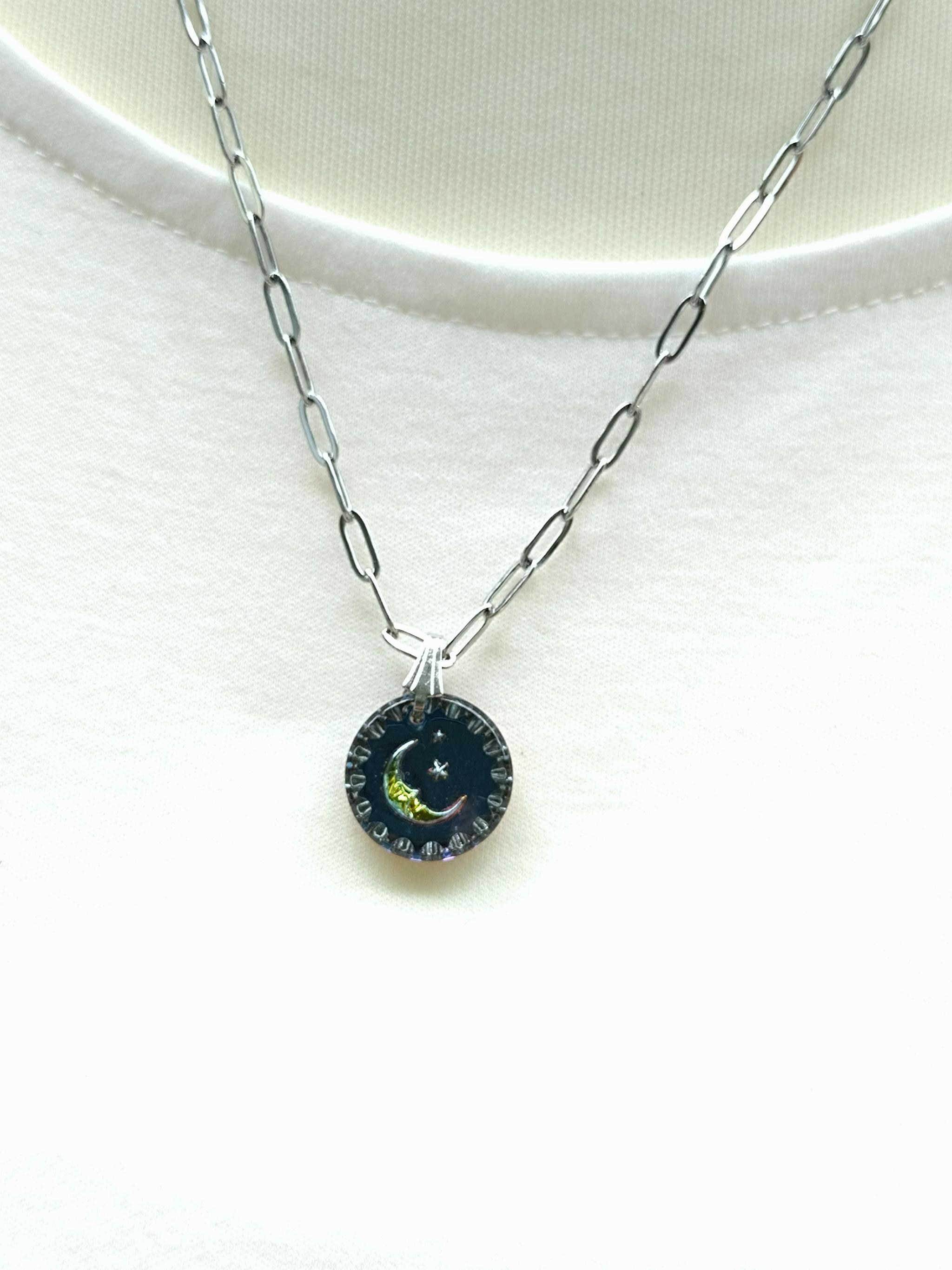 【ドイツ ／ ビンテージガラス】 約1970年代　月と星　ステンレス製　オーバルチェーンネックレス　50cm