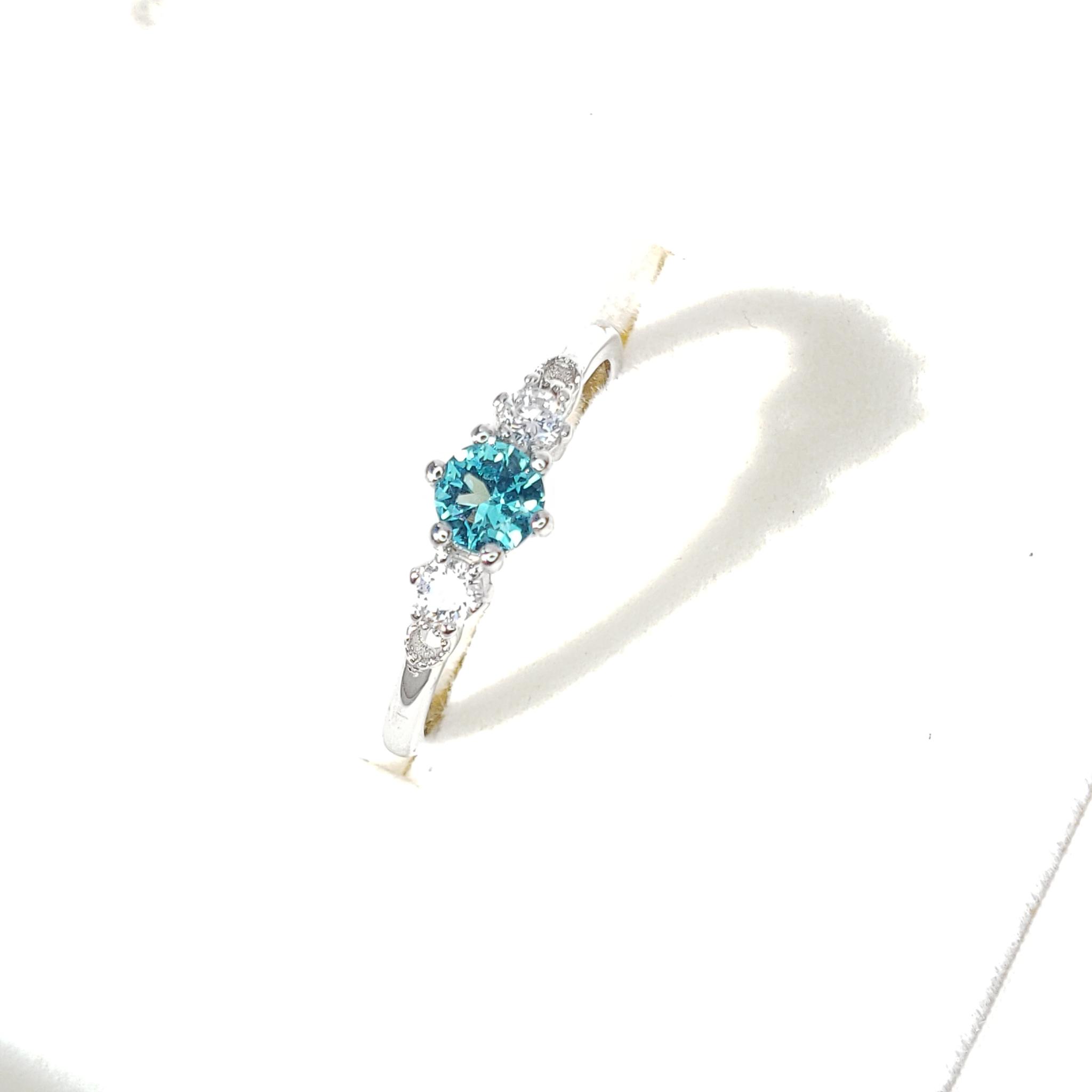 透明に煌めくパライバグリーン — Aqua Brilliance リング（SV925・サイズ指定可）