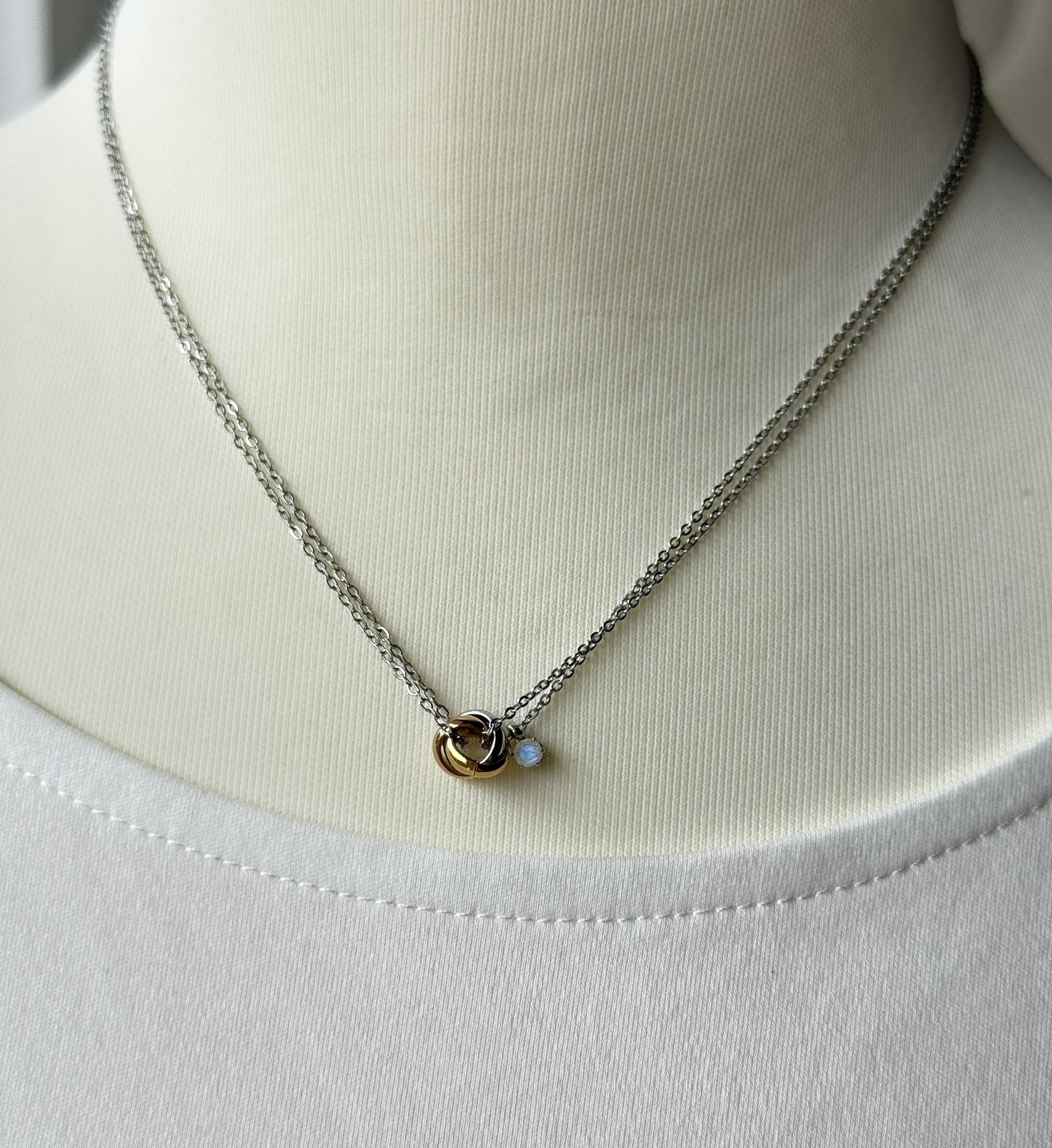 One Gem Trinity Rainbow Moonstone|6月誕生石ネックレス 輝く青いシラー SUS316L | 12枚目